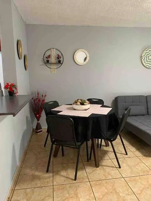 Beach Apt At La Mancha San Juan 0*,  Porto Rico